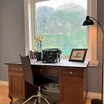 Villa Nesje Gardstun Oppstryn