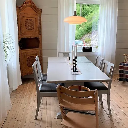 Nesje Gardstun * Oppstryn