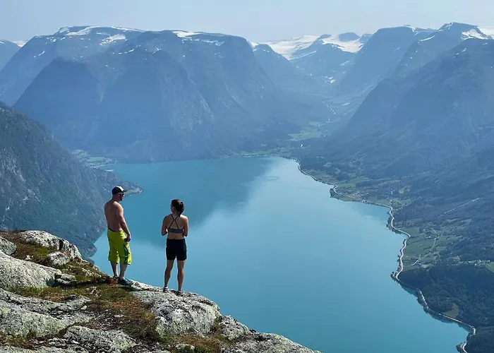 Nesje Gardstun Oppstryn